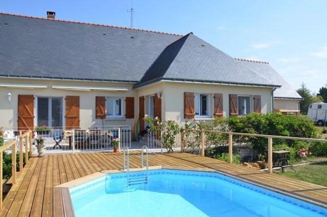 Les Petits Chenes Bed & Breakfast La Pellerine  Luaran gambar